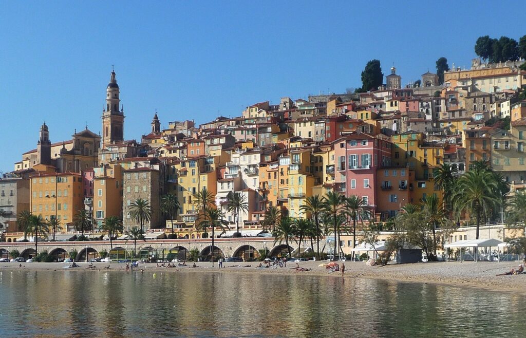 La plage de Menton