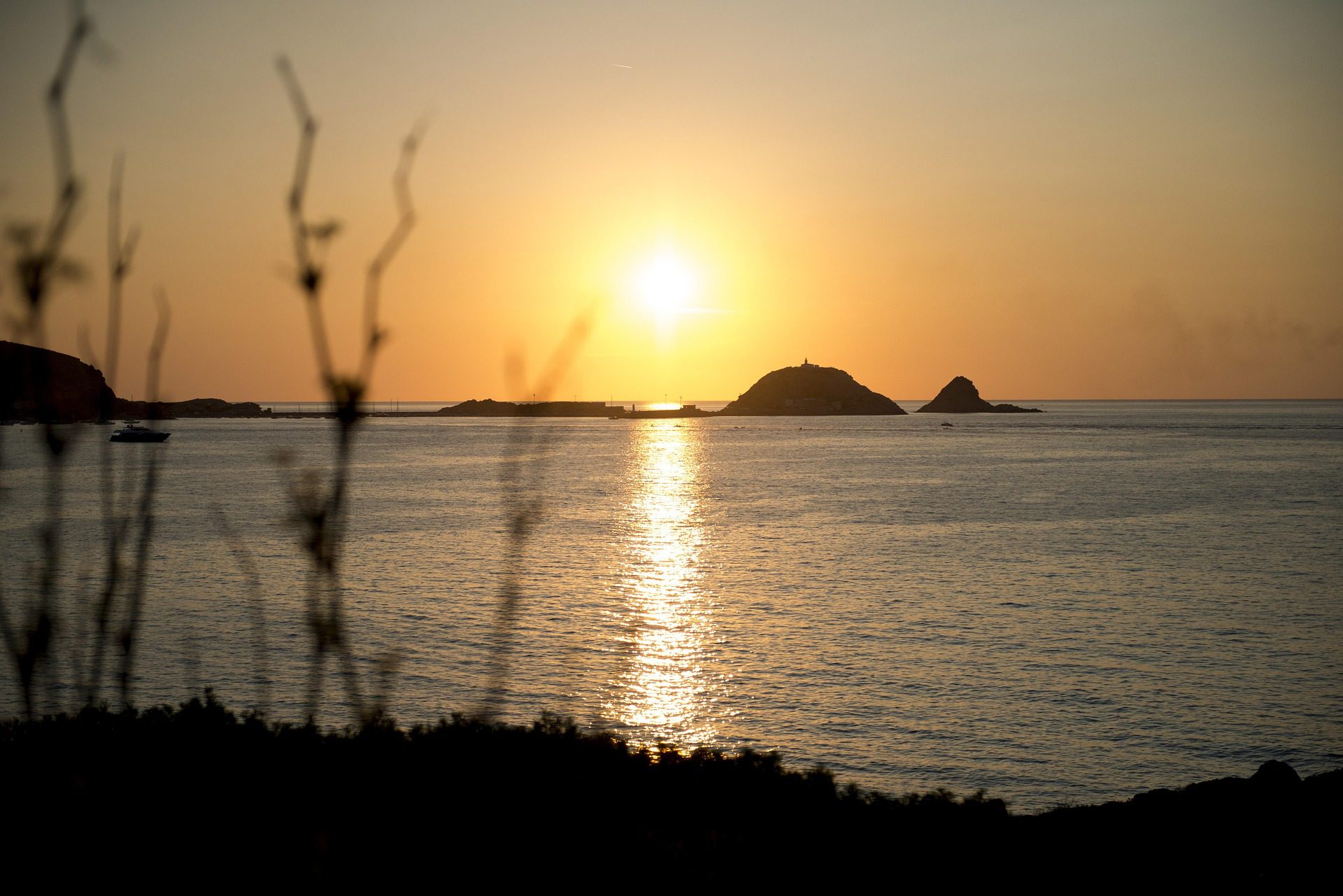 Sunset at L'Île-Rousse